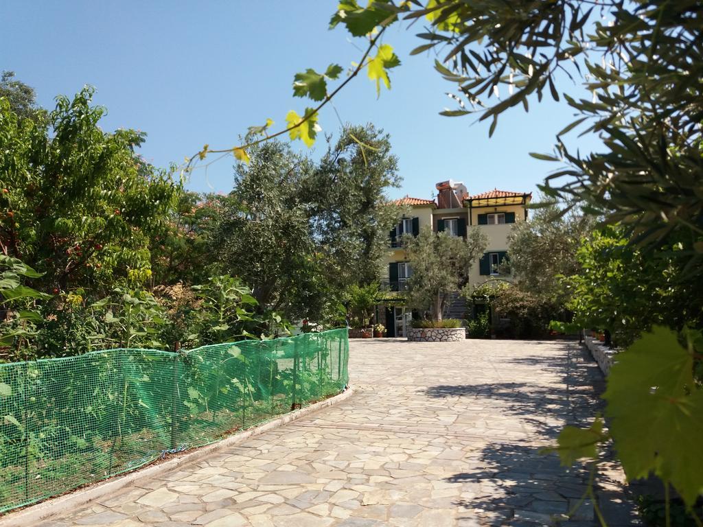 Vasiliki Studios Petra  Exterior foto